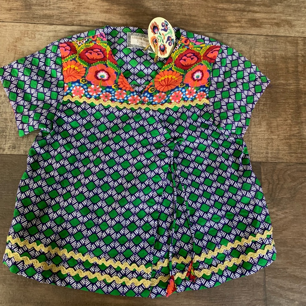 New Leisure club cherry blossom top